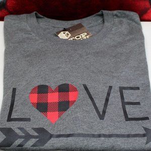 Black Arrow Hearts Graphic LOVE Tee Size L